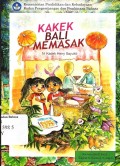 Kakek Bali memasak